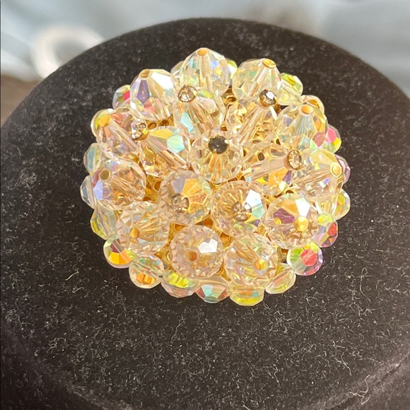 Vintage AB dome brooch - Picture 1 of 6